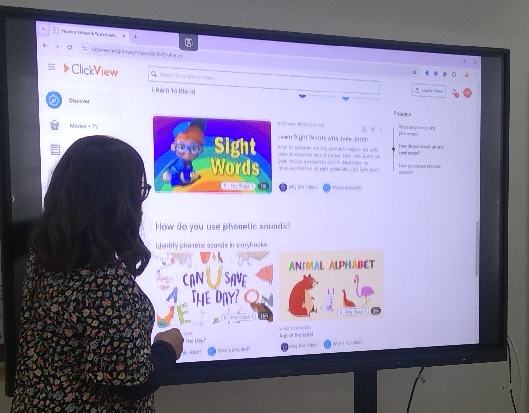 We were delighted to undertake our ClickView training with Helen Morris @ClickViewHelen, our ClickView Success Manager. Together we navigated the video content resource exploring the many curriculum based topics. #Interactive #TeachingandLearning #TeamChilwell