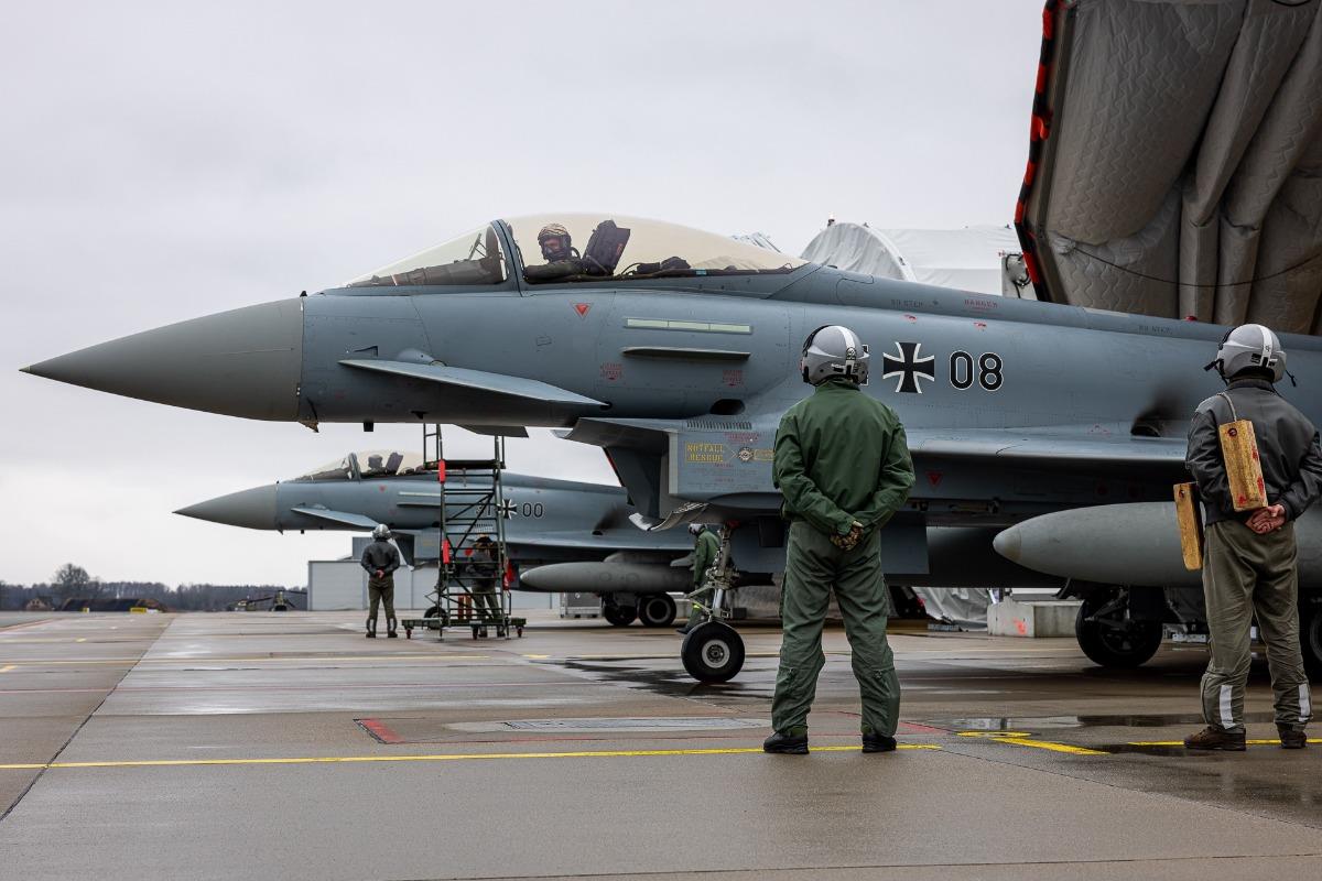 #Securingtheskies and promoting stability - that's what @NATO's Baltic Air Policing mission is all about! 🇱🇻 Latvia's Lielvārde military base became the third #NATO base to host Allied fighter detachments. #WeAreNATO