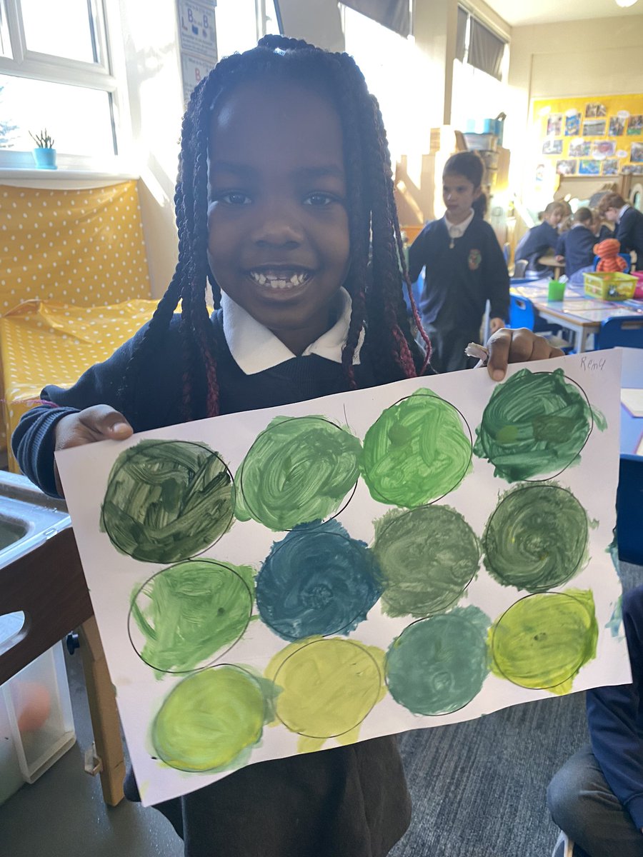 This week Primary 2 were mixing different shades of green so that they can apply this skill to their future Henri Rousseau painting.