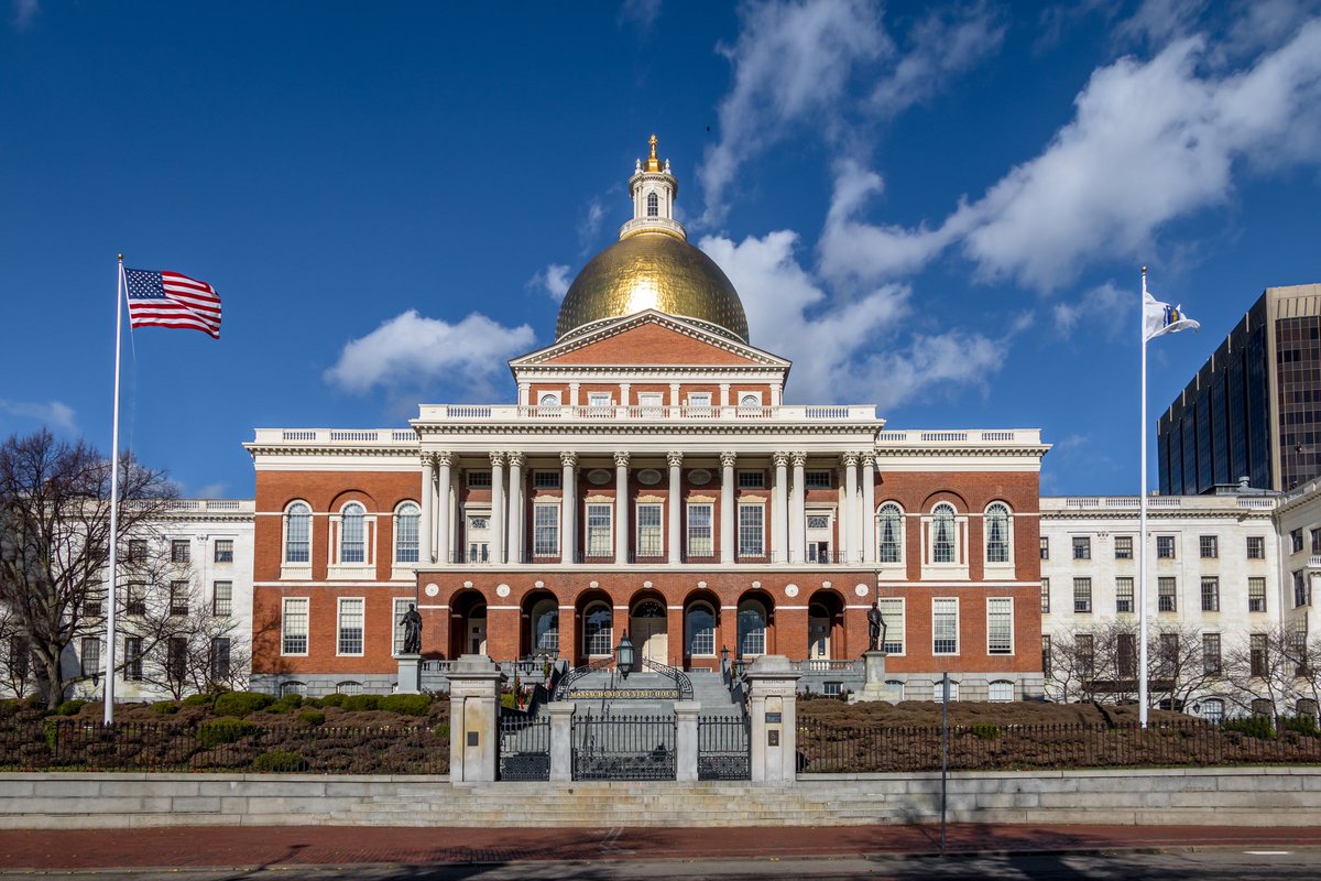 At 10 a.m., Commissioners and staff will join @RepDanDonahue and @AdamGomezMA for the 2nd annual “State of Cannabis” briefing happening in Room 428 at the State House. Join us to learn about MA’s processes for licensing, investigations, research, equity programming, and more!