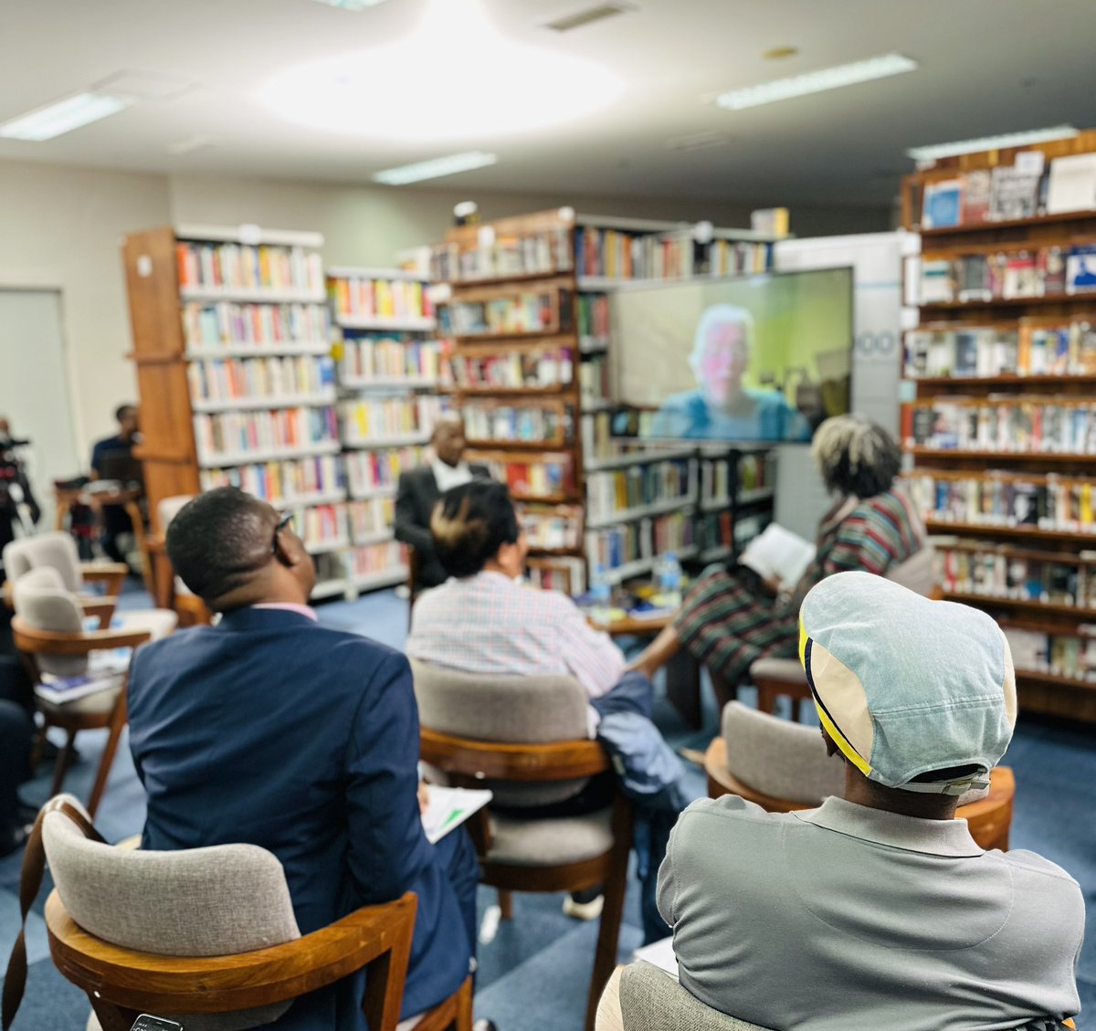 We have begun! Discussing “Sustaining Tanzania's economic development: A firm and household perspective” with Prof. Joseph Semboja and Prof. Oliver Morrissey. Join us: ow.ly/mzjO50RmR1e Access the book: ow.ly/ocf350Ro2xO #UONGOZILibrary #Research4SDGs