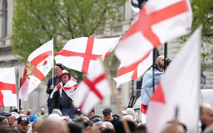 ‘Man accused of wearing Hamas headband was no different to protesters with an English flag’ courtnewsuk.co.uk/man-accused-of…