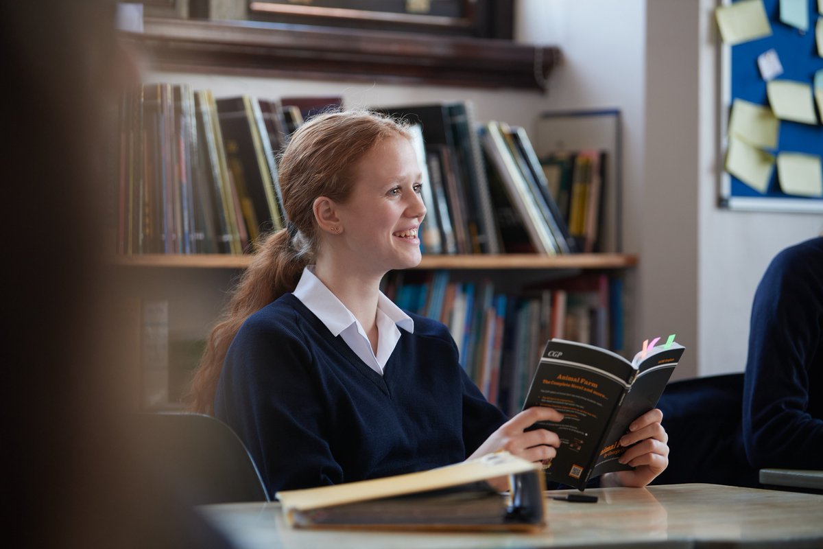 Top 10 Revision Tips With GCSEs and A levels fast approaching, David Warren, Mayfield's Director of Teaching and Learning, gives his top 10 revision tips for doing well in exams. Read Mr Warren's blog here: mayfieldgirls.org/about/latest-n… #mayfieldgirls #revisiontips