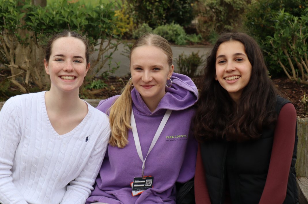 PipersCornerSch's tweet image. For our #MuftiDay today and in honour of #EarthDay earlier in the week, we have been proud to raise money for Surfers Against Sewage, one of the most successful marine conservation and campaigning charities 🌊

@sascampaigns #PipersCommunity