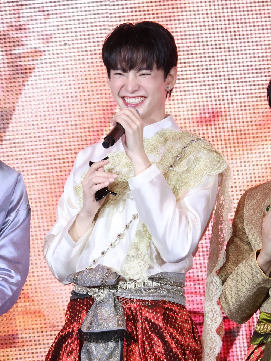 SupanutOfficial's tweet photo. ท่านคุณ วรเดช รายงานตัวค่าาาาา

@supanut_l 

#ฉันนี่แหละท่านขุนที่สวยที่สุด
#ImTheMostBeautifulCount
#CHANGE2561ORIGINAL

#supanut #Myaries https://t.co/iUlkJMXRmB