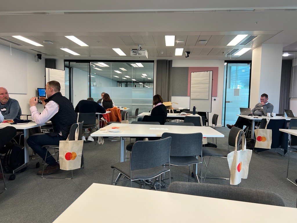 Today @cltucci Co-Director for Education at @ImperialX_AI leads a one day 'Design thinking for Business Model Innovation' workshop for a @MastercardUK Digital Safari delegation #designthinking #businessmodel #innovate #digitaltechnologies #opportunities