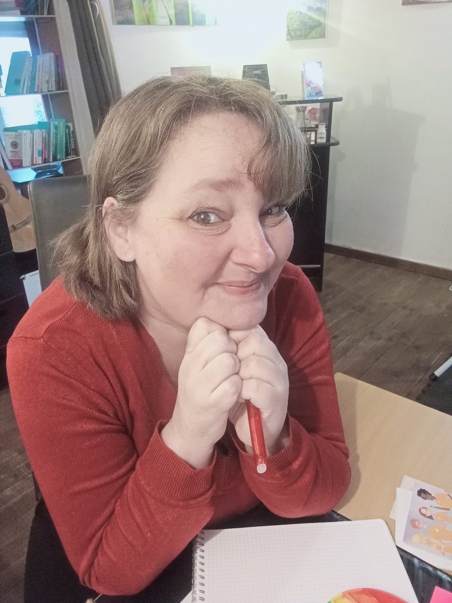 LyneMale2's tweet image. Si tu vivais au pays d Astérix, quel serait ton nom? 🤣🤣