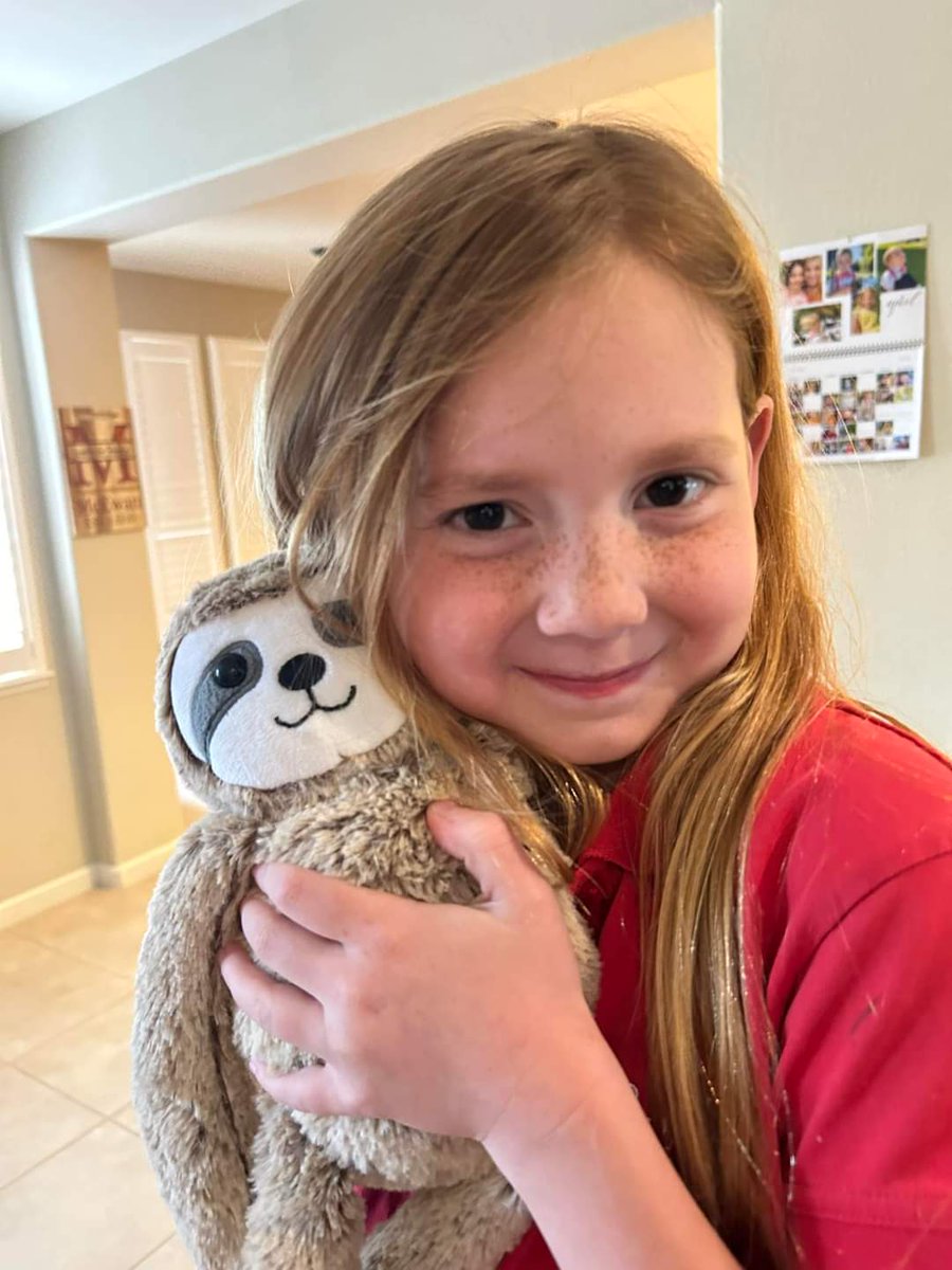 Our first sloth arrived for Emmalee 🥰 She is so excited!
#FindYourTribe #PompeDisease #NewbornScreening #RareDisease
