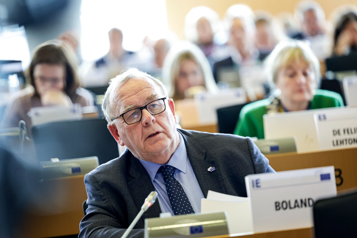 Demographic imbalances/climate change are likely to ⬆️pressure & the need for migration flows. The challenge will be to reduce irregular #MigrationEU & replace it with well-managed legal migration, combined with effective & coordinated development policies @smsboland #EESCPlenary