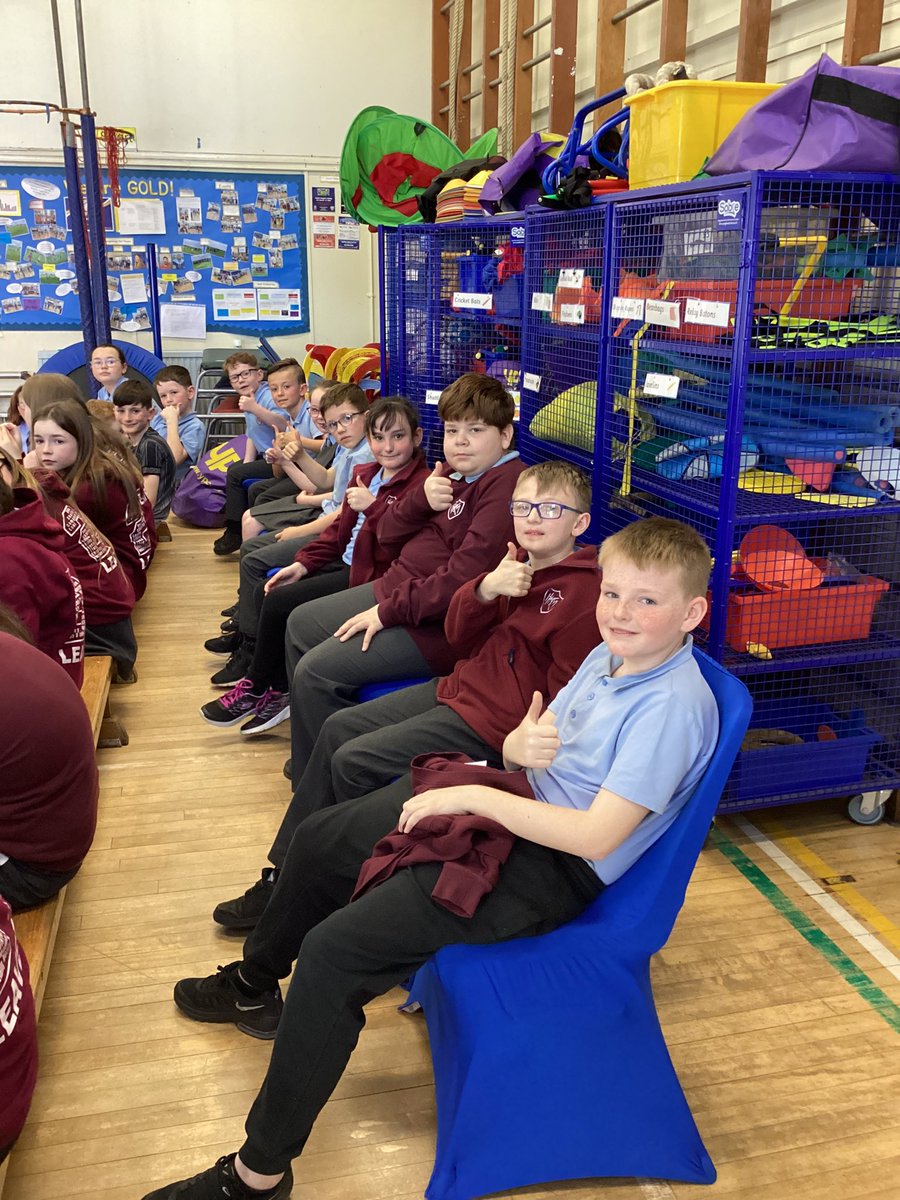 Well done to our award winners this week. We also introduced our special seating for children who have displayed excellent participation and enthusiasm during assemblies. 👏👏