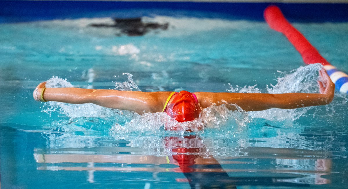 CSSportPhoto's tweet photo. Congratulations to @MartletHouse on winning the house swimming competition https://t.co/urYtSFKQpN