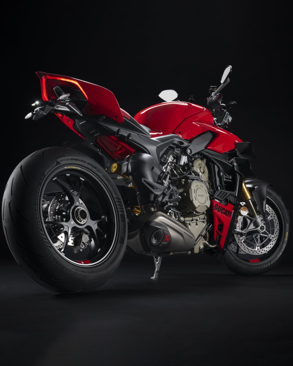 With its aggressive, minimalist design inspired by the Joker, the Streetfighter V4 has won hearts worldwide, and broken the hearts of those who dare to compete. #StreetfighterV4 #Ducati