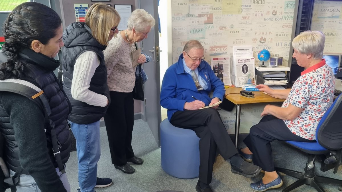 theRSGB's tweet photo. Join us at RSGB National Radio Centre as a volunteer!
We welcome 1000s of people through the NRC's doors each month and need more volunteers to help out. Full training on GB3RS given.
FFI: email Martyn Baker, G0GMB nrc.support@rsgb.org.uk
#hamr #amateurradio @bletchleypark https://t.co/wM6TKeS7u3