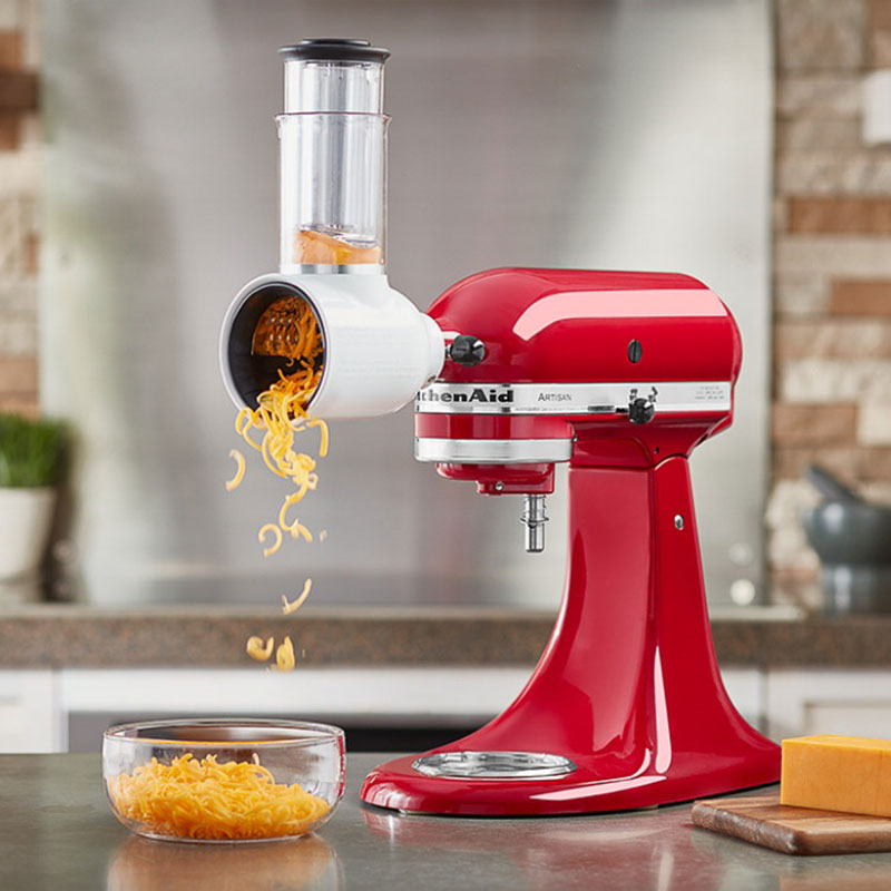 Craft the perfect meals and snacks with a versatile and powerful kitchen companion 🧑‍🍳 There's a KitchenAid for everyone! bit.ly/_FoodPrepKA #handmixers #handblenders #standmixers #standmixerattachments #kitchenaid #homebaker #cookingathome #foodprep #familymeals