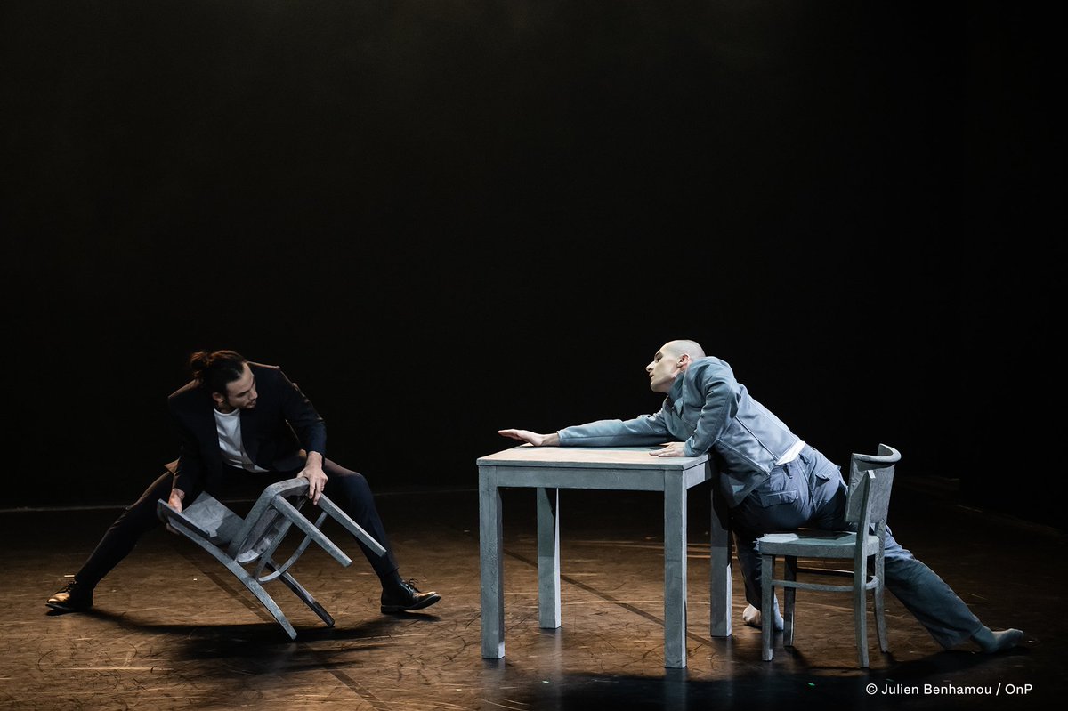 BalletOParis's tweet photo. #DanseursChorégraphes #Programme2
Du 19 au 20 avril, Florimond Lorieux, Antonin Monié, Loup Marcault-Derouard, Takeru Coste, Julien Guillemard et Yvon Demol ont présenté leurs créations chorégraphiques à l’Amphithéâtre Olivier Messiaen de l’Opéra Bastille.
https://t.co/v0lNBA5o2B https://t.co/QRodQL5JPr