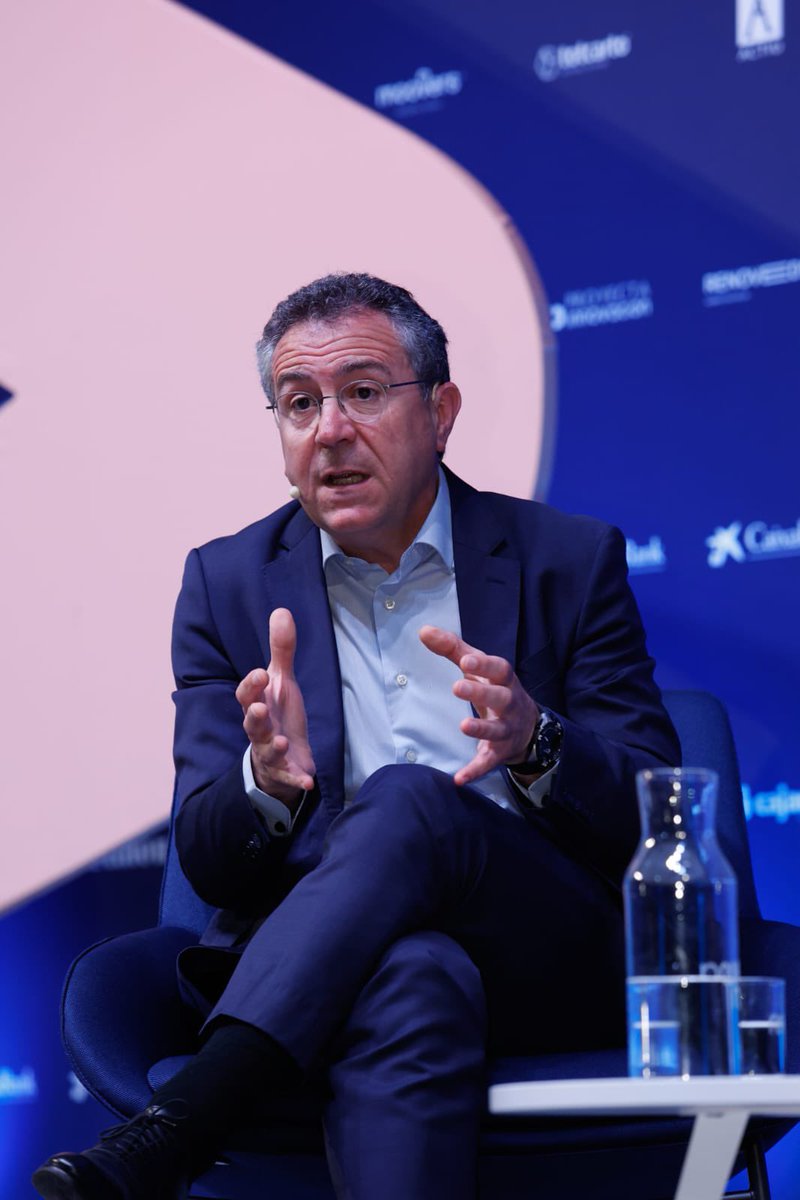 OPENDIR Alicante (@opendira) on Twitter photo “Vemos la oportunidad de la #IA pero según se gobierne ésta, según sean los limites éticos que se le impongan”Eduardo Baamonde, Presidente Grupo Cajamar
@eduardoBaamonde1 <a href="/cajamar/">Grupo Cajamar</a> <a href="/PrensaCajamar/">Prensa Grupo Cajamar</a> #OPENDIR2024
#elcirculo #tranformacióndigital #inteligenciaArtificial “Vemos la oportunidad de la #IA pero según se gobierne ésta, según sean los limites éticos que se le impongan”Eduardo Baamonde, Presidente Grupo Cajamar
@eduardoBaamonde1 <a href="/cajamar/">Grupo Cajamar</a> <a href="/PrensaCajamar/">Prensa Grupo Cajamar</a> #OPENDIR2024
#elcirculo #tranformacióndigital #inteligenciaArtificial