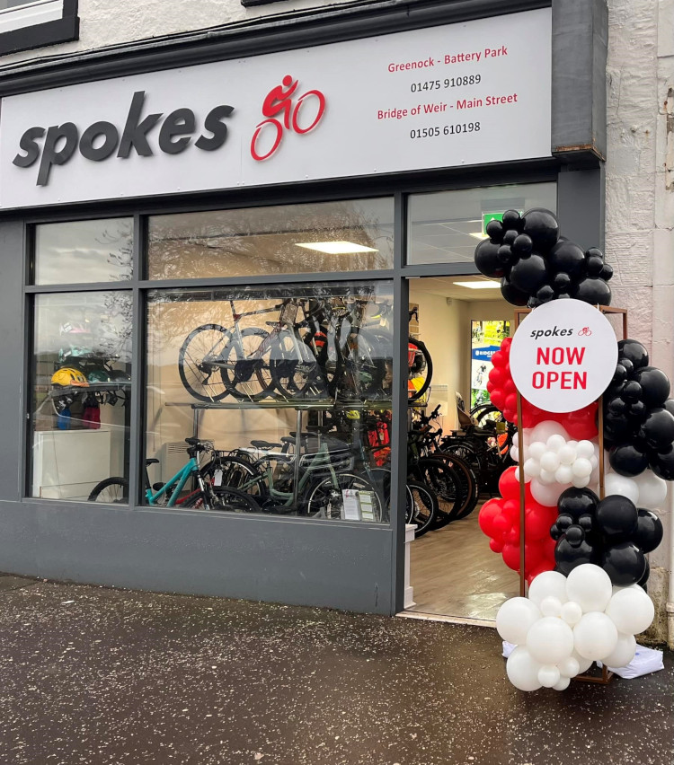 Award-winning #cycling business Spokes Bikes has added a new shop in Greenock to its existing shop in Bridge of Weir. The company started as a mobile cycle repair service covering Renfrewshire and the north of Inverclyde back in 2020. cycleassociation.uk/news/?page=1&n…