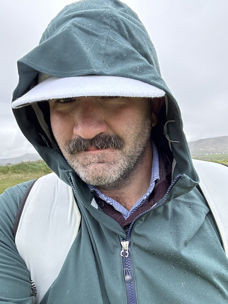 tweeth_mitchell's tweet photo. Many have asked if the visor life was going to be compatible with Irish rain. To those people, I say: come on, this isn't amateur hour.
#aintnohobby #viseup https://t.co/fiT1gOGel4