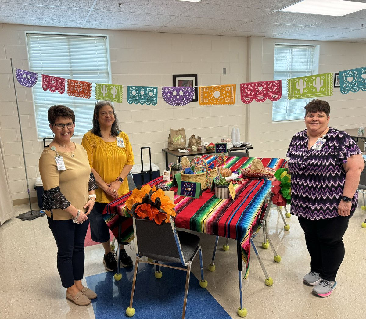 Aue Elementary (@nisdaue) on Twitter photo Happy Administrative Professionals Day to our amazing Ms. Jodie, Ms. Lulu, and Ms. Eva! You make Aue sparkle and shine and we are so lucky to have you! ๐๐๐๐<a href="/SilberschlagU/">Ursula Silberschlag</a> <a href="/KimberlyTwedt/">Kimberly Twedt</a> <a href="/AueMrsWoods/">Christan Woods</a> <a href="/ramoslulu25/">Lulu Ramos</a> <a href="/BessetteKaren/">Karen Bessette</a> <a href="/SandiBonnett/">Sandra Bonnett</a> Happy Administrative Professionals Day to our amazing Ms. Jodie, Ms. Lulu, and Ms. Eva! You make Aue sparkle and shine and we are so lucky to have you! ๐๐๐๐<a href="/SilberschlagU/">Ursula Silberschlag</a> <a href="/KimberlyTwedt/">Kimberly Twedt</a> <a href="/AueMrsWoods/">Christan Woods</a> <a href="/ramoslulu25/">Lulu Ramos</a> <a href="/BessetteKaren/">Karen Bessette</a> <a href="/SandiBonnett/">Sandra Bonnett</a>