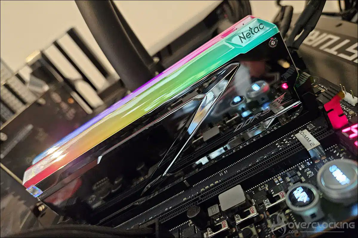 overclex's tweet photo. Nous venons de réceptionner un exemplaire du kit mémoire DDR5 Netac Z RGB 6200 MT/s CL32. Le test très bientôt ! @Overclocking_Fr 
#DDR5 #Hynix #Mdie https://t.co/1wHlCw9kgh