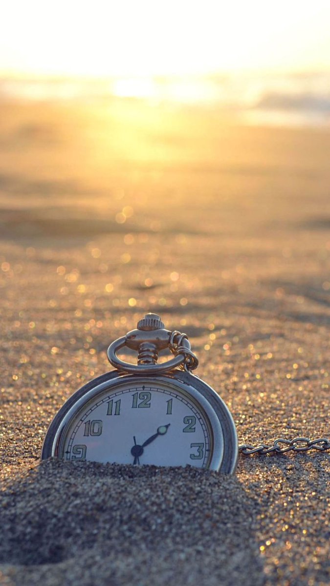 “Allah’ın zamanlaması mükemmeldir. Ne erken ne de geç Sadece biraz sabır ister.” (Allah'a Güven)
