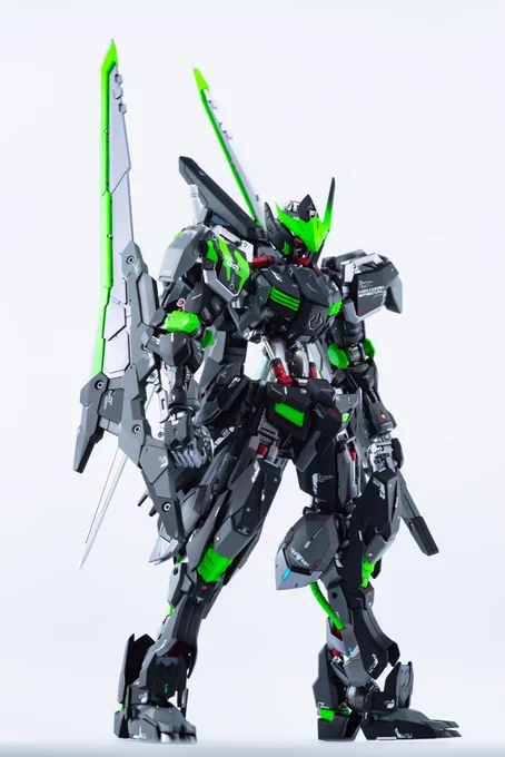 #あなたの自慢のバルバトスを見せてください作りやすくてアレンジも効く(何と合わせても大体いける)しストレートに作ってもかっこいい!初心者におすすめしたいMGキット上位(個人的感想) 