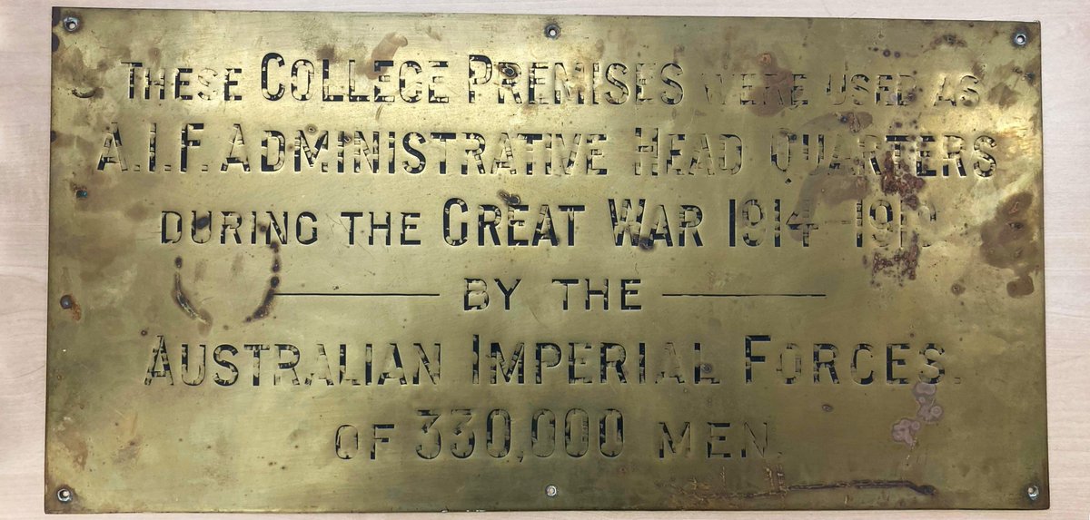 To mark #AnzacDay, the national day of remembrance in Australia and New Zealand, we announce the exciting rediscovery of a memorial plaque commemorating #FirstWorldWar links between #WestminsterCollege and the Australian Imperial Forces ocmch.wordpress.com/2024/04/24/arc…