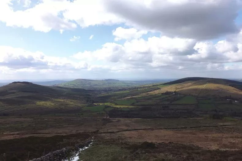 Hundreds of previously unknown prehistoric monuments discovered with LIDAR technology in Ireland anatolianarchaeology.net/hundreds-of-pr…