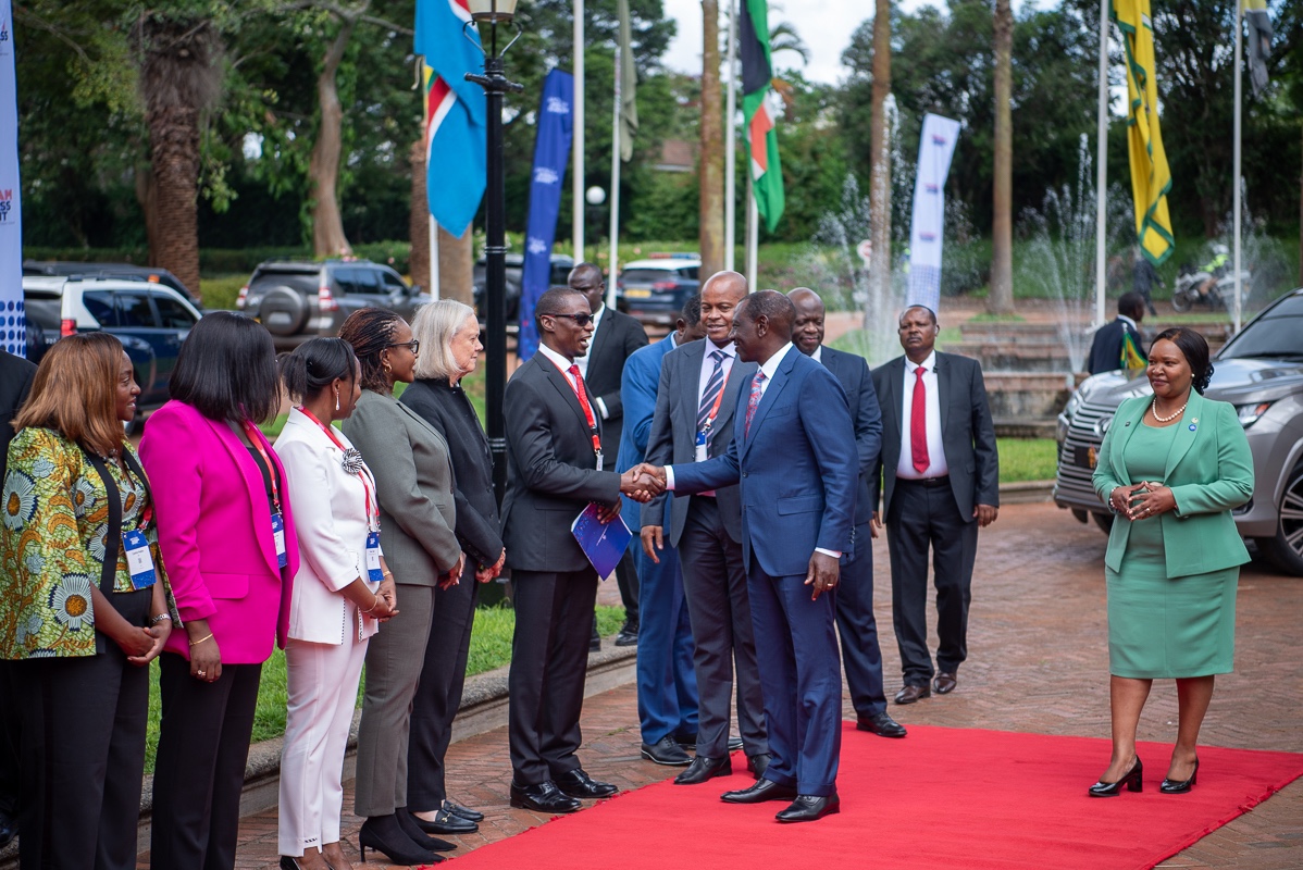 His Excellency Dr. @WilliamsRuto, President of The Republic of Kenya arrives at the #AMCHAMSummit where he is set to address the delegates on catalyzing the future of the U.S. - Kenya/East Africa trade. @USAmbKenya @Maxwell__Okello @rebecca_miano #FutureOfTrade #AMCHAMSummit24