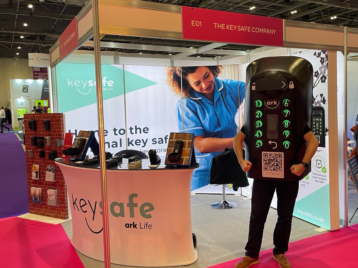 Mr. Tamo is out and about at @DHS_london this morning - have you spotted him?!

Pop over to our stand E01 to say 'Hello' to the team and check out our latest key safe products.

#DHS #telecare #healthcare #accessmanagement
