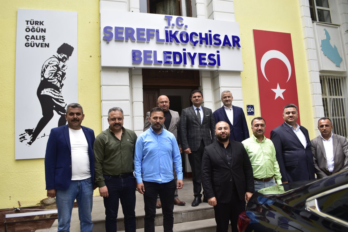 ✅Ankara Büyükşehir Belediyesi, Mezarlıklar Dairesi Başkanı Sayın Köksal Bozan ve beraberindeki heyet, Belediye Başkanımız Sayın Mustafa Koçak'a hayırlı olsun ziyaretlerinde bulunarak, görüşmelerde bulundular.