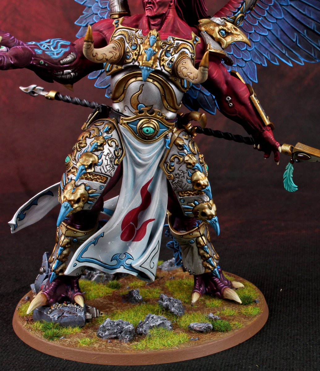 Warhammer 40,000 #Magnus the Red, Primarch of the Thousand Sons. The Crimson King, the Sorcerer-King, Cyclopean Magnus or the Red Cyclops. #Tzeentch #PaintingWarhammer #warhammercommunity #warhammer #gamesworkshop #40k #warhammer40k #phantasosstudio <a href="/warhammer/">Warhammer Official</a>