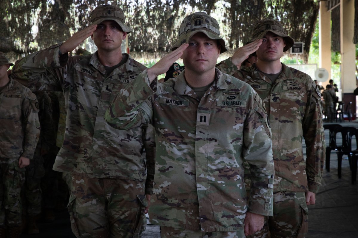 ⚡#Lethality ⚡

3IBCT  #Lightfighters are enhancing #readiness alongside our #FriendsPartnersAllies from @yourphilarmy  and @AustralianArmy  during the @TeamAFP led First Scout Ranger Regiment Jungle Operator Training Course.

#Balikatan24 | #Balikatan