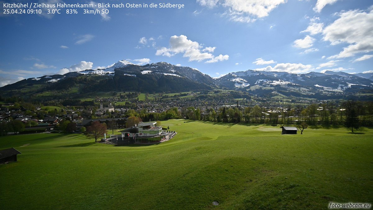Die Wiesen grün, die Berge weiß, der Himmel sauber gewaschen! So soll es  sein im April.

Ob Marcel Hirscher hier noch jemals im Weltcup heruntercarved? 🇳🇱🏅⛷️

📷 Kitzbühel | foto-webcam.eu

#Aprilwetter #intirol #dermarcel