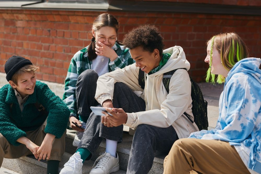 📆 This afternoon, Human Rights Officer and former SENDIASS advisor Phoebe is running a workshop for @AYPHcharity. 🏥 They'll be looking at how the Human Rights Act can be used to advocate for young people and support improved health and wellbeing.