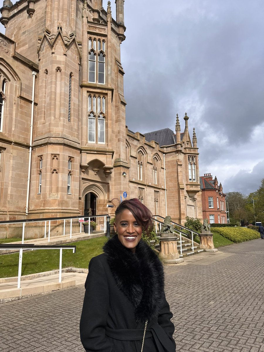 @CandiceMama has arrived on the Derry-Londonderry campus for the Youth Peace Summit. Today is going to be a very good day @UlsterUni @humefoundation @YouthActionNI @CentreDialogue @IEFNI @FundforIreland @CommDialogue @GlencreeCentre @NIYF @dfatirl @HolywellT