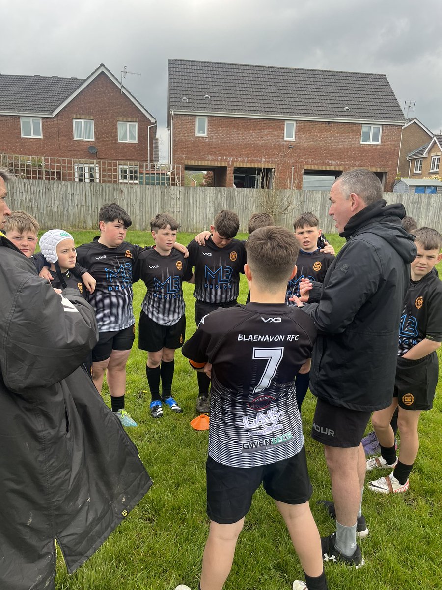 Here we go… Getting warmed up & ready, Blaenavon Heritage are good to go! 🏉🏉🏉