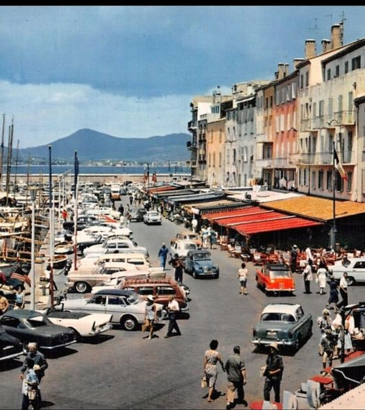 Il porto di Saint Tropez.
#anni60
...punti di vista.