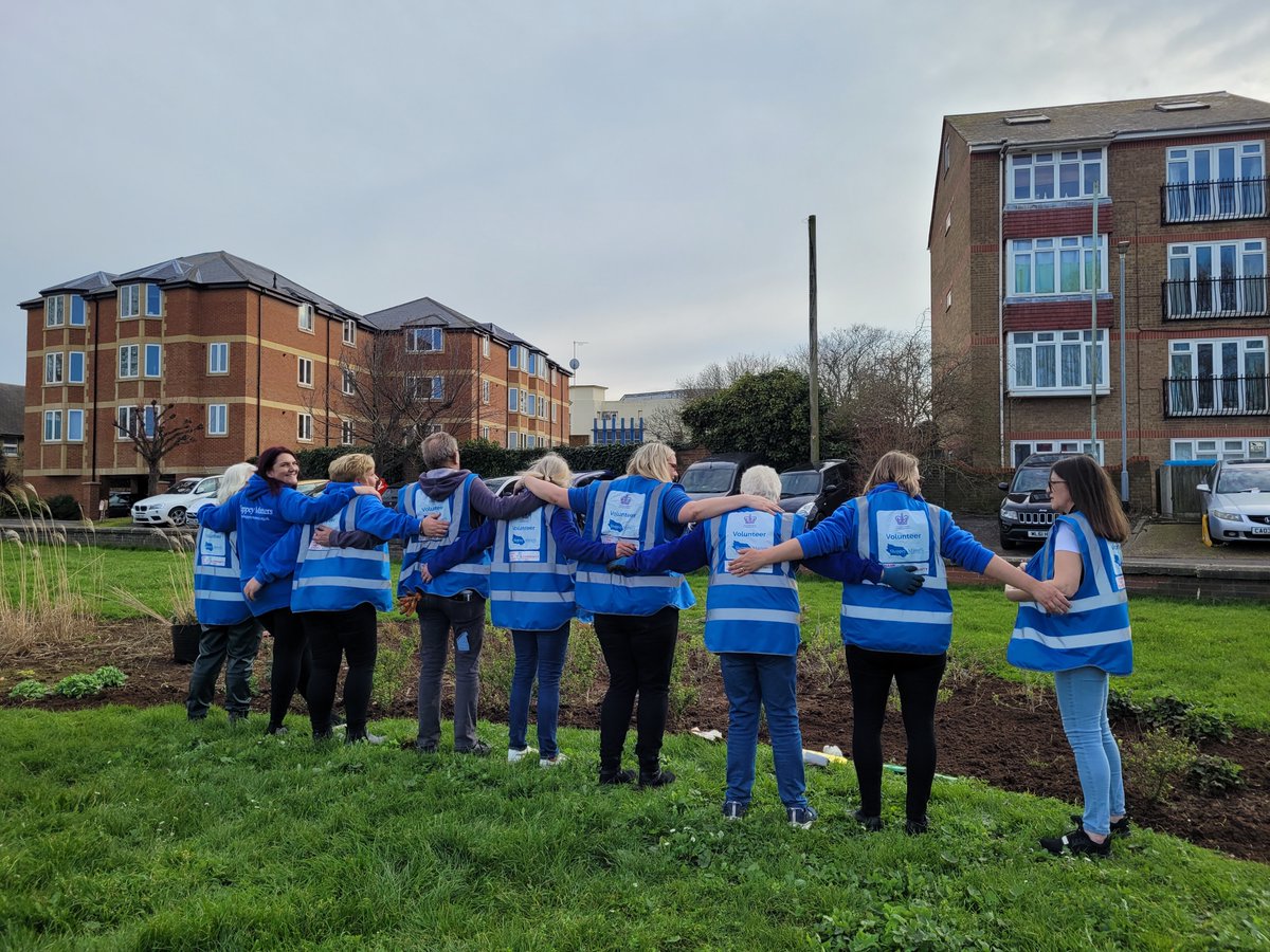 Charity @sheppey_Matters recently planted bulbs and flowers in the local community gardens as a #ThanksToYou to National Lottery players. They provide local health and wellbeing services, from community chefs to mental health support.🌼

@TNLComFund 

sheppeymatters.org.uk