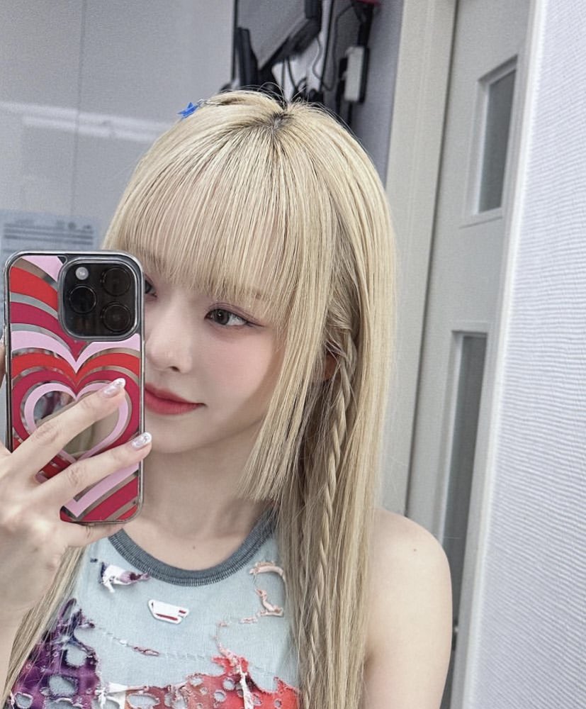 vivi pics tweet media