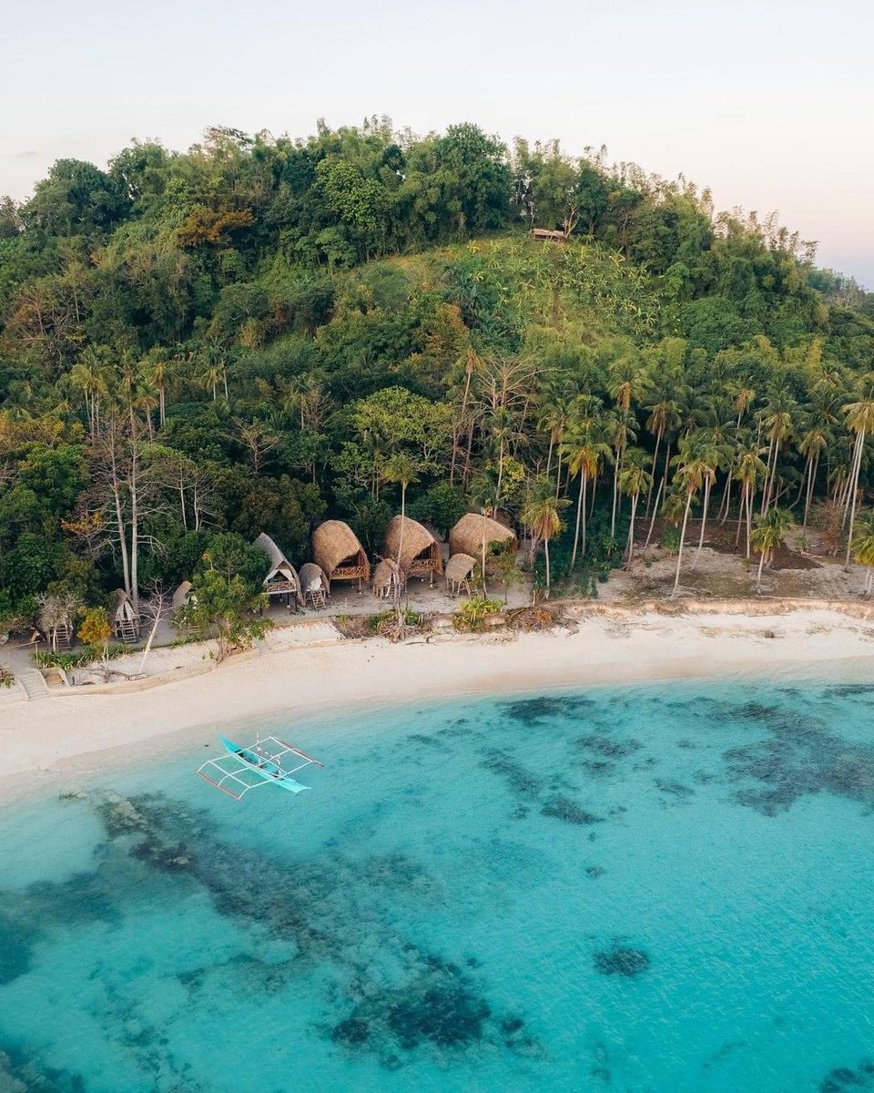 .

Daracuton Island 

📍 El Nido, Palawan

Philippines 🇵🇭

📷 MATEJ ZLOPASA↟