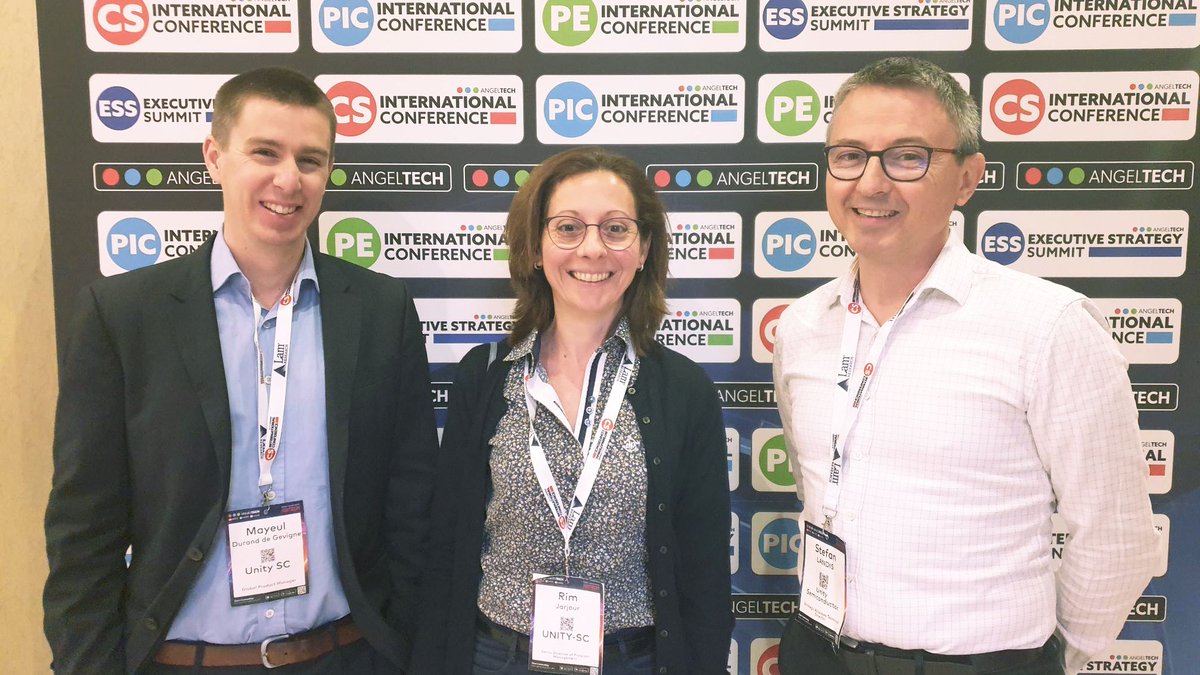 Team UnitySC rocked CS INTERNATIONAL 2024, @Compoundsemi! 🌟 Engaging with the latest #semiconductor trends, the insights and conversations were truly inspiring, and connecting with our amazing clients. #CSINT2024 #Innovation #compoundsemi #semiconductor