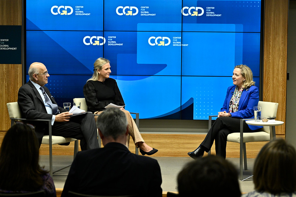 Last week, we welcomed @EIB President @NadiaCalvino to discuss her approach to challenges & the new EIB Group strategy endorsed by Europe’s 27 finance ministers. Missed it? No worries ➡️ Watch her full discussion w/ @MasoodCGD & @GavasMikaela ⬇️ bit.ly/49w7QIh