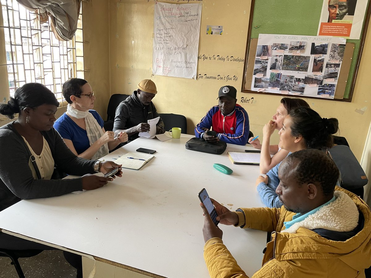 Mathare floods: met with community human rights groups this morning working on the ground in rescue & support efforts. A lot is needed. At least 600 people affected. We’ve set up a donations platform - all money goes to helping those affected: mchanga.africa/fundraiser/972…