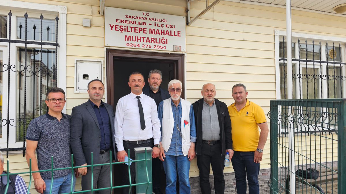 31 Mart Yerel Seçimlerinde Yeşiltepe Mahallemizde Muhtar Seçilen Erdal BALCI ‘ya hayırlı olsun ziyaretinde bulunduk.

Yeşiltepe Mahalle Muhtarımız Erdal BALCI ve Değerli Azalarımızı tebrik ediyor, çalışmalarında kolaylıklar diliyoruz.