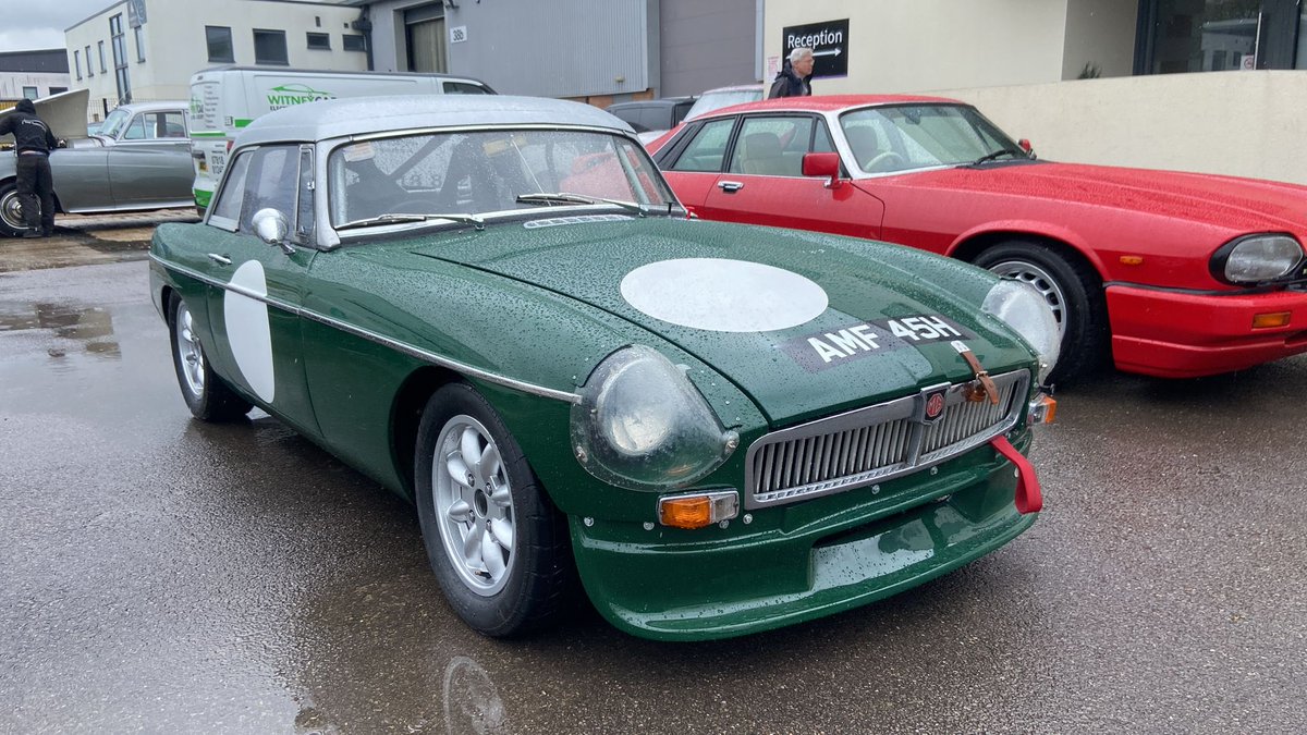 A handful of new arrivals, coming soon to auction 👀 #Porsche