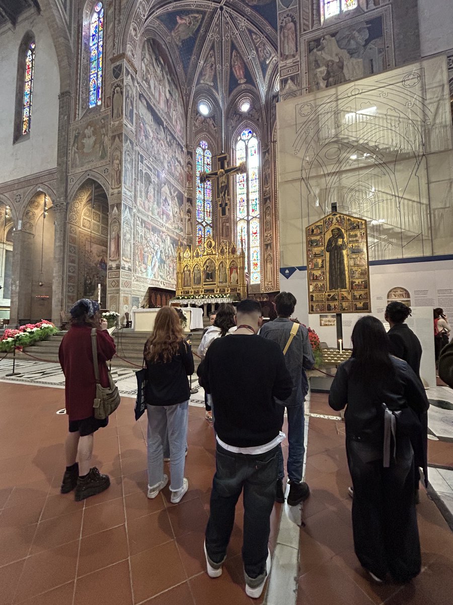 Our students learning about the life of St Francis of Assisi (d. 1226, can. 1228) in the Basilica of Santa Croce, Florence.

#stfrancisofassisi #hagiography #saints #essexarthistory #artonsite #florence2024 #studyabroad #artoftheday