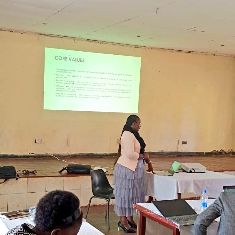 GJU_Malawi's tweet image. Today, we are in Dedza, presenting our new @trocaire supported initiative to the DEC of the District Council @DedzaC! Our legal empowerment project has been approved for implementation, and we will be working alongside #EaglesRelief in TA Kachere. 
#endGBV
#endVAWG