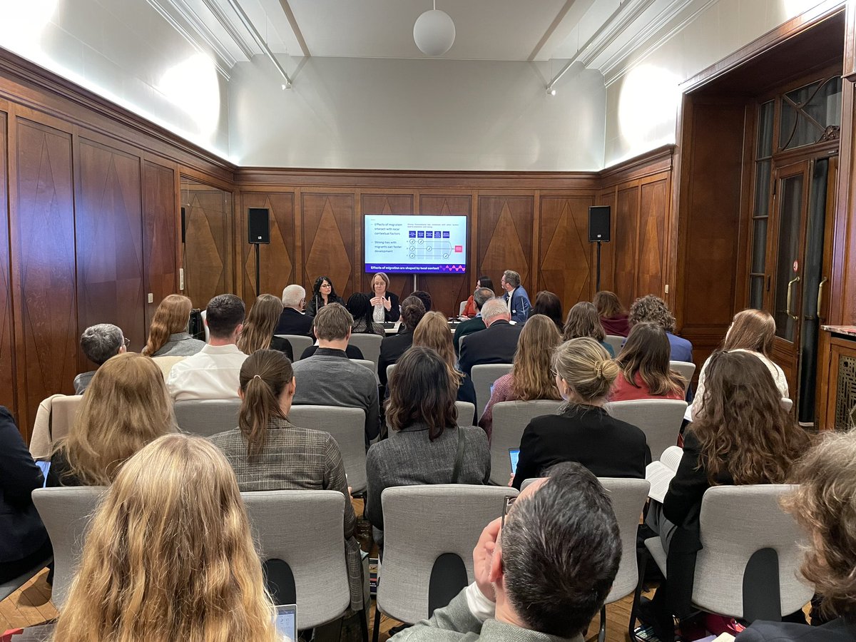 Melissa Siegel (@melissasiegel1) on Twitter photo A packet house for the #MIGNEX24 Policy Conference panel on “New Insights on How Migration Shapes Development” <a href="/KatrinMarchand/">Katrin Marchand</a> <a href="/marcelarubio28/">Marcela G. Rubio</a> <a href="/_jasongagnon/">Jason Gagnon</a> <a href="/steffid06/">Steffi Deubler</a> A packet house for the #MIGNEX24 Policy Conference panel on “New Insights on How Migration Shapes Development” <a href="/KatrinMarchand/">Katrin Marchand</a> <a href="/marcelarubio28/">Marcela G. Rubio</a> <a href="/_jasongagnon/">Jason Gagnon</a> <a href="/steffid06/">Steffi Deubler</a>