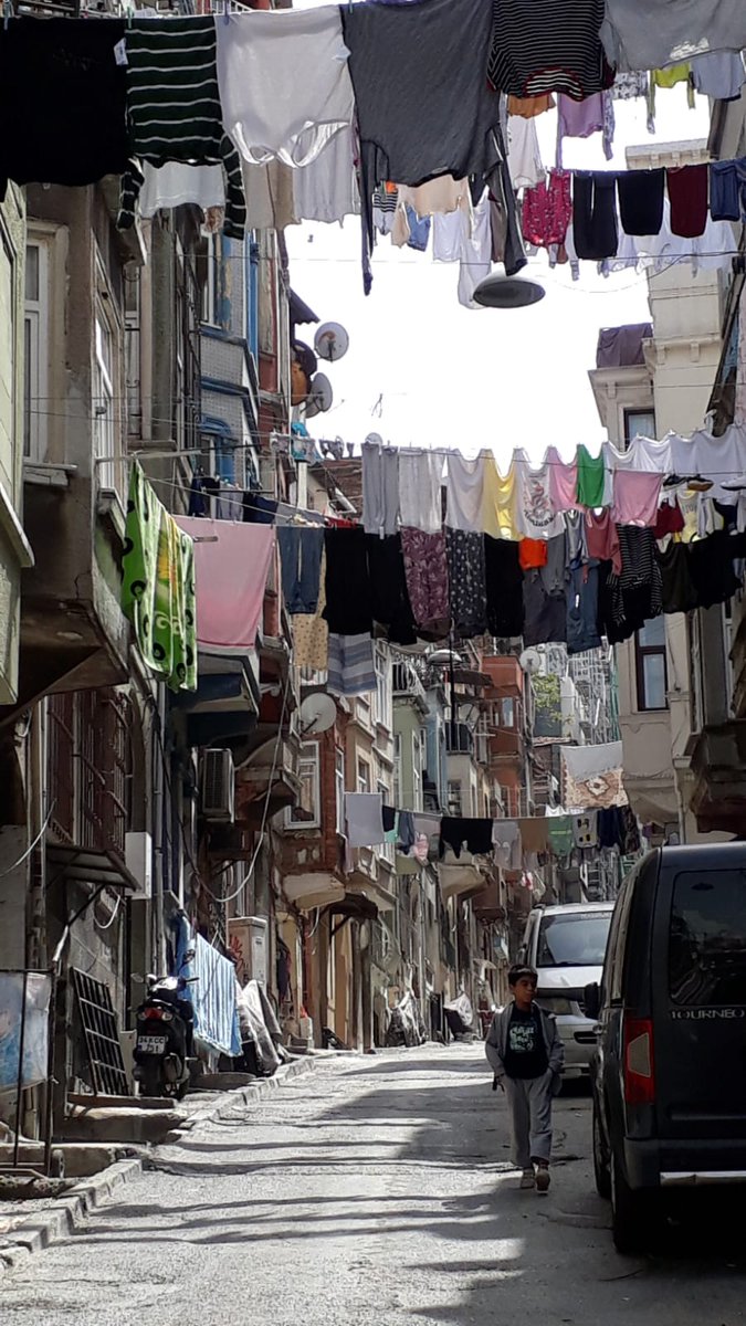 Tarlabaşı, 13.15